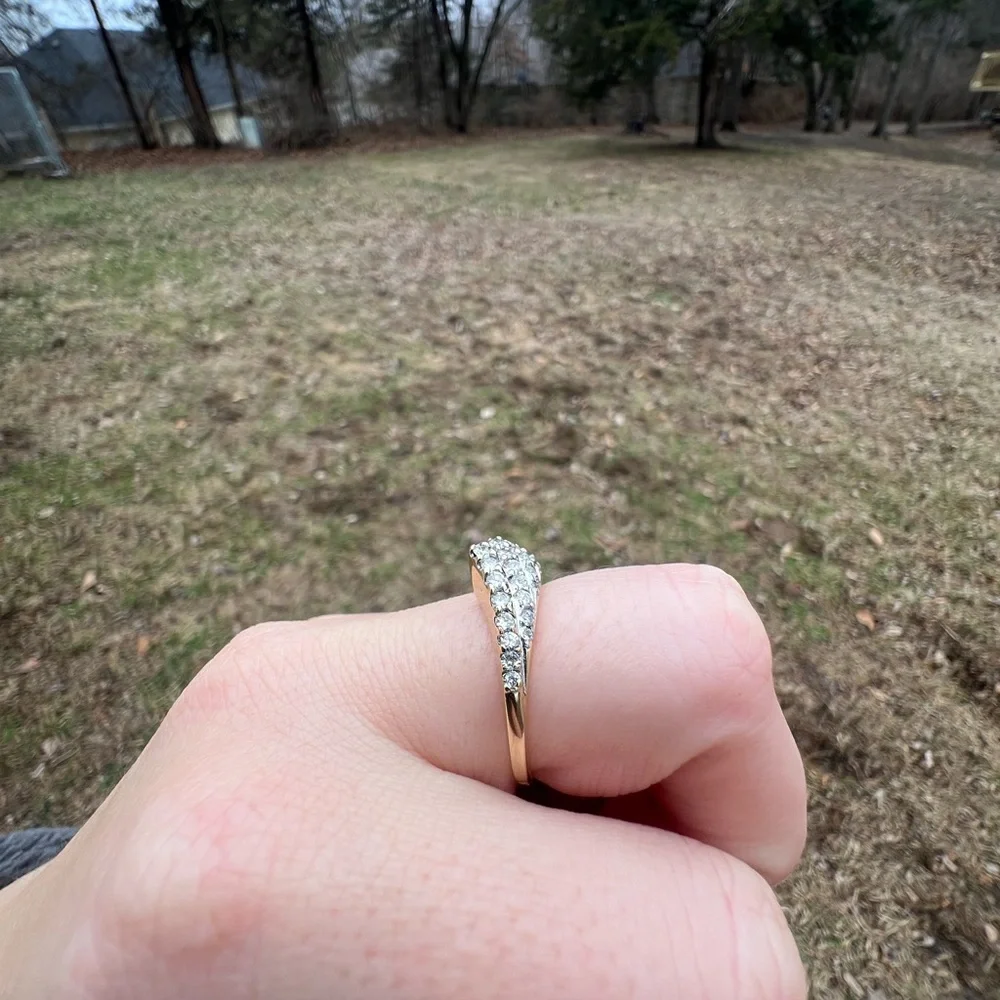 Unique Fan 14K Yellow Gold Diamond Asymmetrical Ring Size 8.25